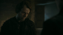extant_GameOfThrones_5x05-KillTheBoy_2670