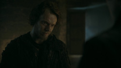 extant_GameOfThrones_5x05-KillTheBoy_2671