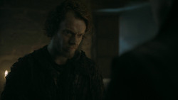 extant_GameOfThrones_5x05-KillTheBoy_2700