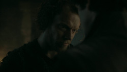 extant_GameOfThrones_5x05-KillTheBoy_2704