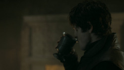 extant_GameOfThrones_5x05-KillTheBoy_2729