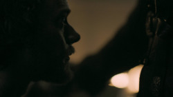 extant_GameOfThrones_5x05-KillTheBoy_2733