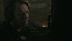 extant_GameOfThrones_5x05-KillTheBoy_2763