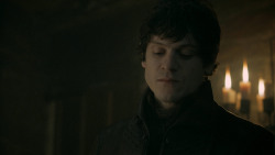 extant_GameOfThrones_5x05-KillTheBoy_2770