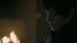 extant_GameOfThrones_5x05-KillTheBoy_2786