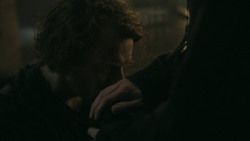 extant_GameOfThrones_5x05-KillTheBoy_2792