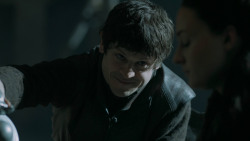 extant_GameOfThrones_5x05-KillTheBoy_2827