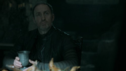 extant_GameOfThrones_5x05-KillTheBoy_2878
