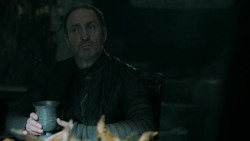 extant_GameOfThrones_5x05-KillTheBoy_2879