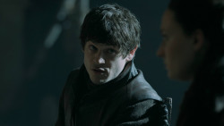 extant_GameOfThrones_5x05-KillTheBoy_3020