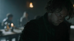 extant_GameOfThrones_5x05-KillTheBoy_3033