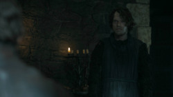extant_GameOfThrones_5x05-KillTheBoy_3082