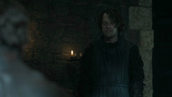 extant_GameOfThrones_5x05-KillTheBoy_3085