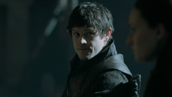extant_GameOfThrones_5x05-KillTheBoy_3168