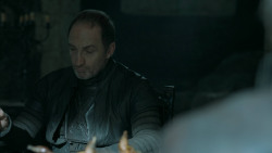 extant_GameOfThrones_5x05-KillTheBoy_3268