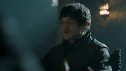 extant_GameOfThrones_5x05-KillTheBoy_3275