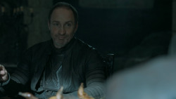 extant_GameOfThrones_5x05-KillTheBoy_3279