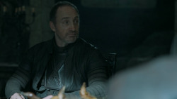 extant_GameOfThrones_5x05-KillTheBoy_3285