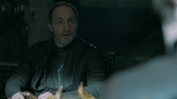 extant_GameOfThrones_5x05-KillTheBoy_3319