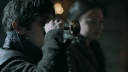 extant_GameOfThrones_5x05-KillTheBoy_3334