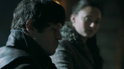 extant_GameOfThrones_5x05-KillTheBoy_3336