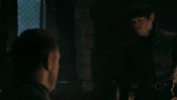 extant_GameOfThrones_5x05-KillTheBoy_3380