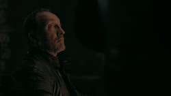 extant_GameOfThrones_5x05-KillTheBoy_3388