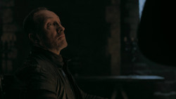 extant_GameOfThrones_5x05-KillTheBoy_3389