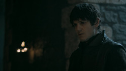 extant_GameOfThrones_5x05-KillTheBoy_3541