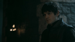 extant_GameOfThrones_5x05-KillTheBoy_3542
