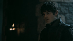 extant_GameOfThrones_5x05-KillTheBoy_3548