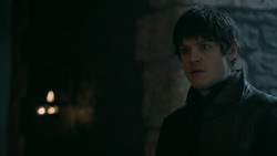 extant_GameOfThrones_5x05-KillTheBoy_3585