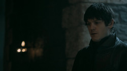 extant_GameOfThrones_5x05-KillTheBoy_3590