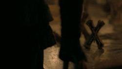 extant_GameOfThrones_5x05-KillTheBoy_3602