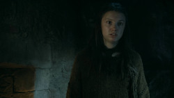 extant_GameOfThrones_5x05-KillTheBoy_3790