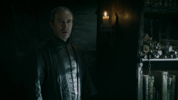 extant_GameOfThrones_5x05-KillTheBoy_3871