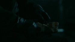 extant_GameOfThrones_5x05-KillTheBoy_4009