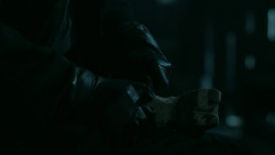 extant_GameOfThrones_5x05-KillTheBoy_4013