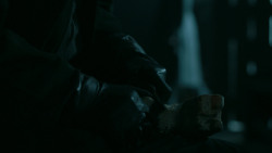 extant_GameOfThrones_5x05-KillTheBoy_4014