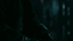 extant_GameOfThrones_5x05-KillTheBoy_4018