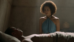 extant_GameOfThrones_5x05-KillTheBoy_4436