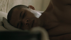 extant_GameOfThrones_5x05-KillTheBoy_4522