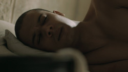 extant_GameOfThrones_5x05-KillTheBoy_4527