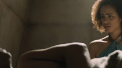 extant_GameOfThrones_5x05-KillTheBoy_4533