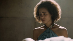 extant_GameOfThrones_5x05-KillTheBoy_4566