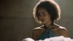 extant_GameOfThrones_5x05-KillTheBoy_4571