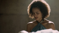 extant_GameOfThrones_5x05-KillTheBoy_4607