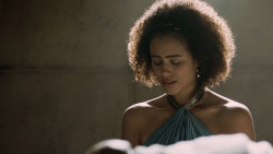 extant_GameOfThrones_5x05-KillTheBoy_4610