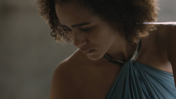 extant_GameOfThrones_5x05-KillTheBoy_4635