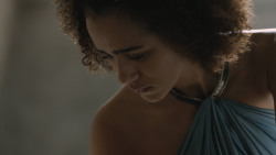 extant_GameOfThrones_5x05-KillTheBoy_4636